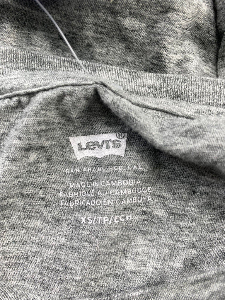 Levis