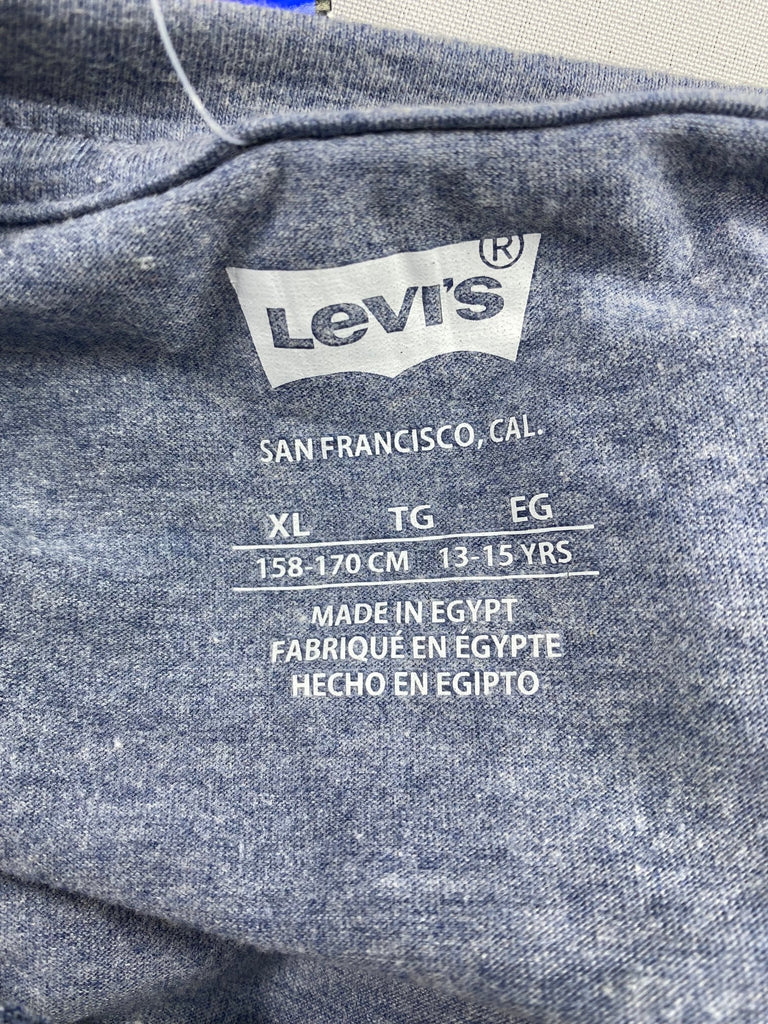 Levis