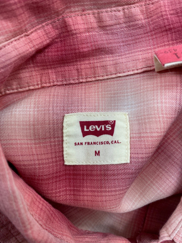 Levis