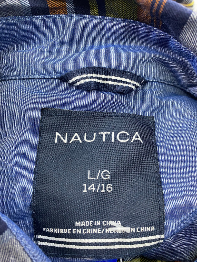 Nautica