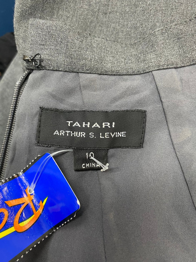 Tahari