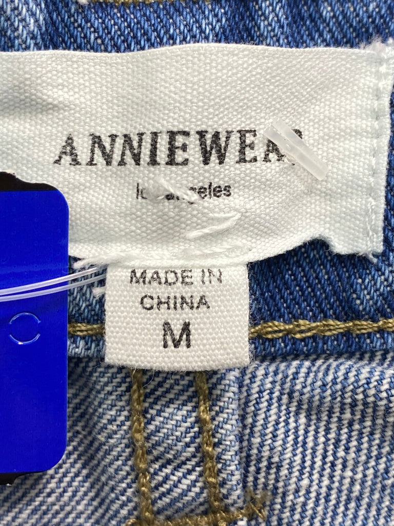 Annie Wear