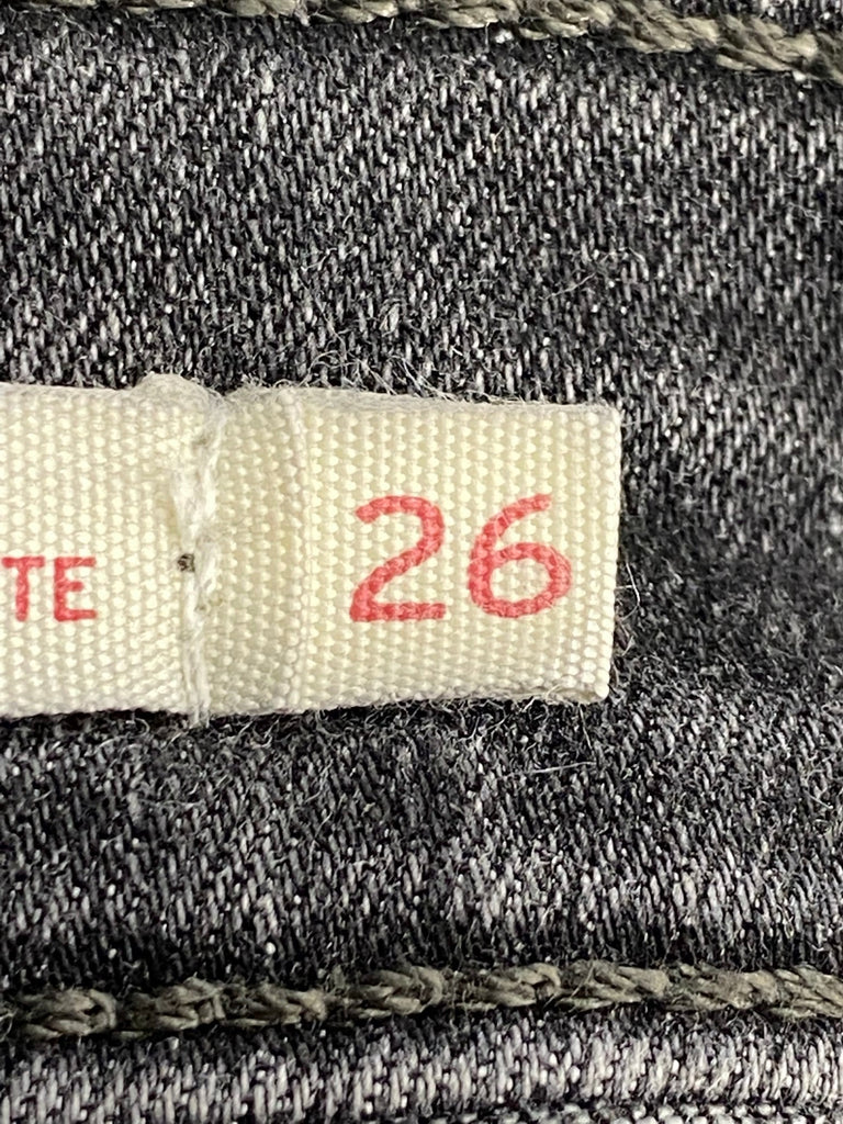 Levis