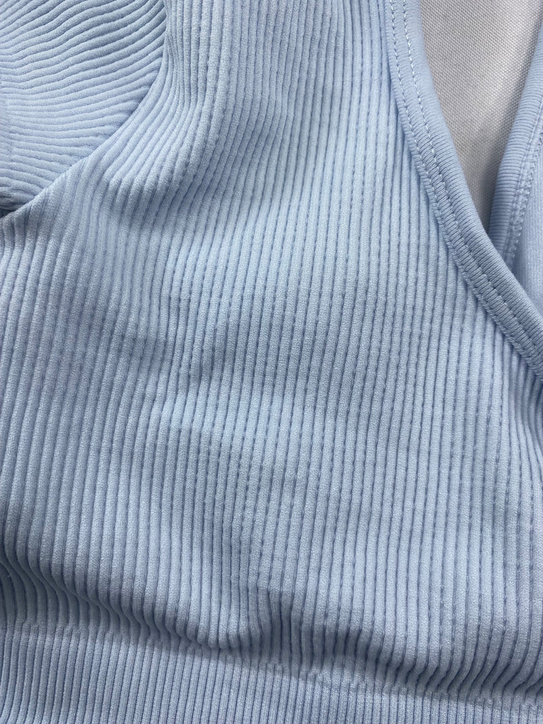 Blusa celeste