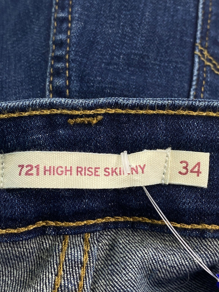 Levis