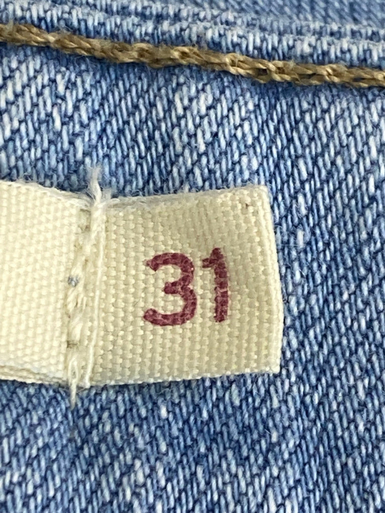Levis