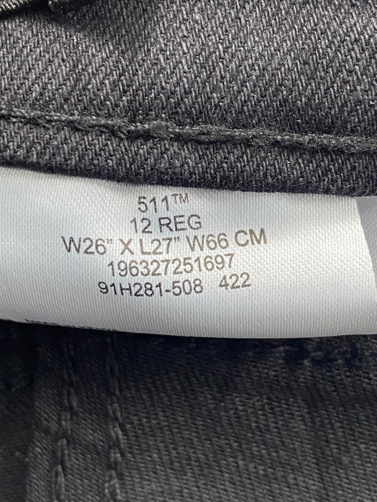 Levis