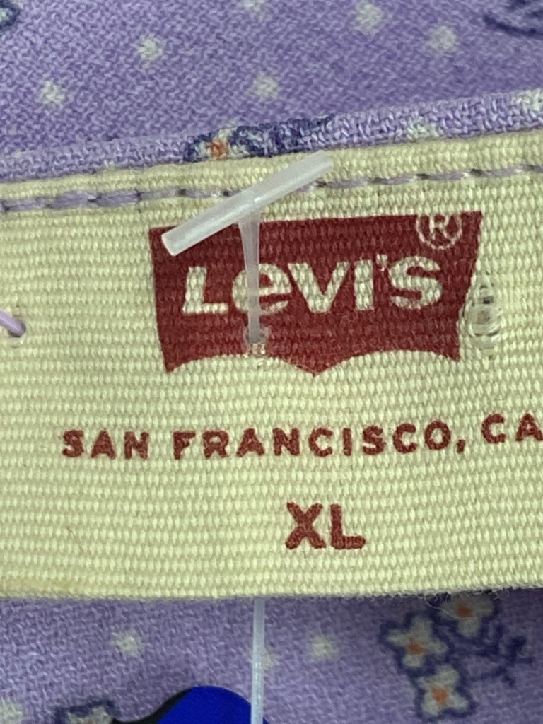 Levis