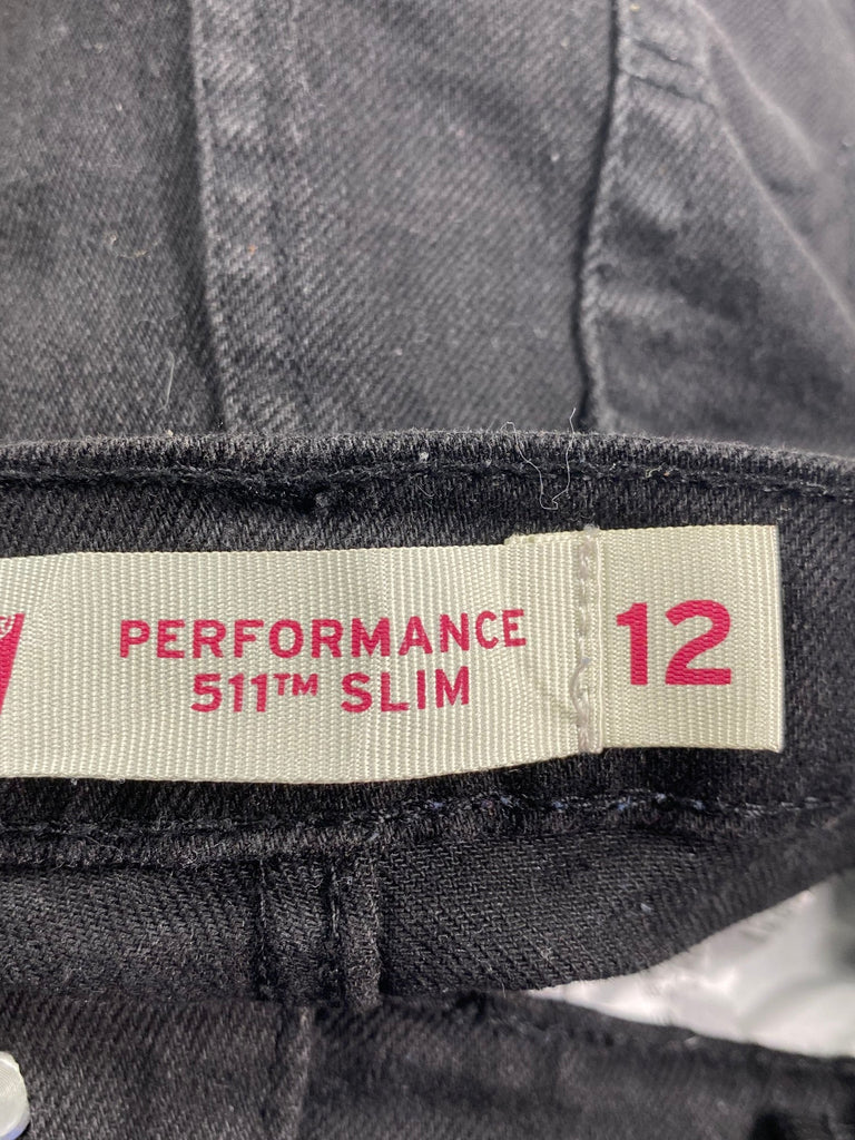 Levis