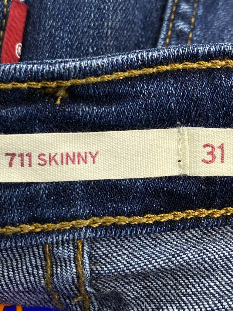 Levis