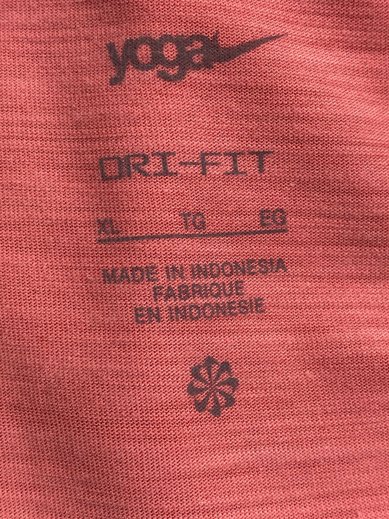 Nike yoga