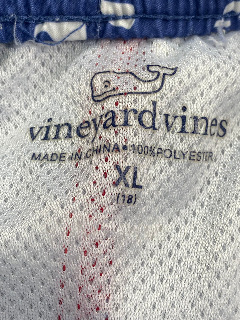 Vineyard vines