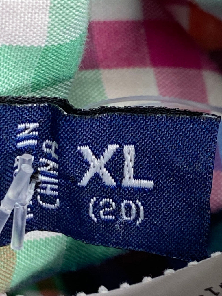 Vineyard vines