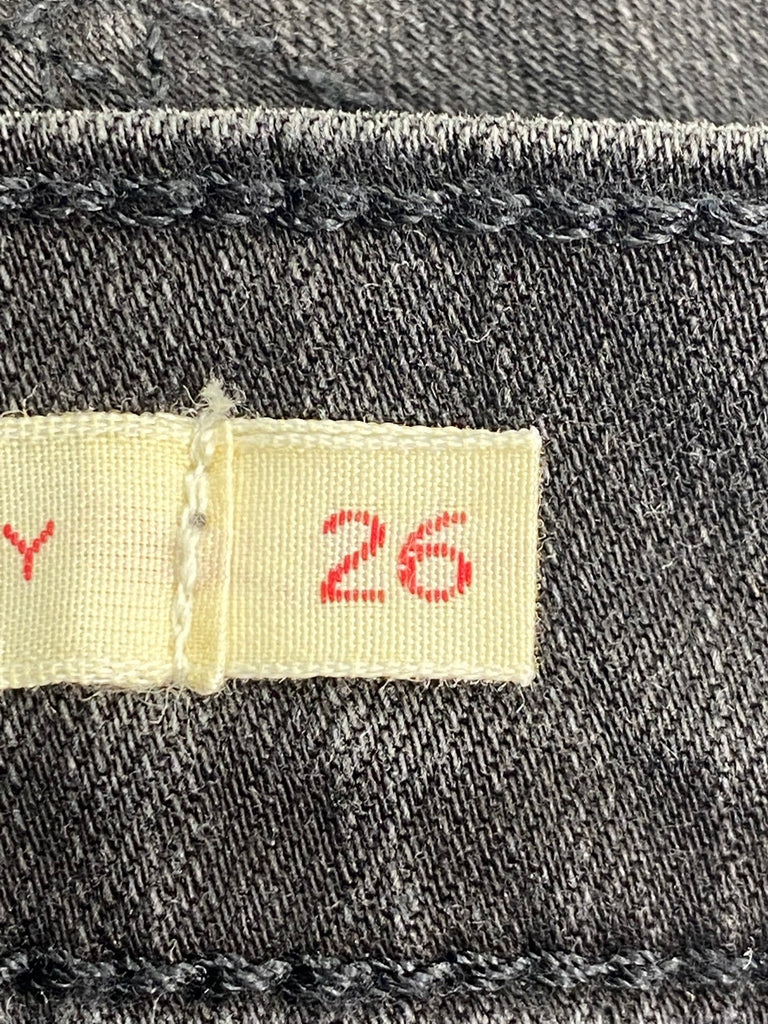 Levis