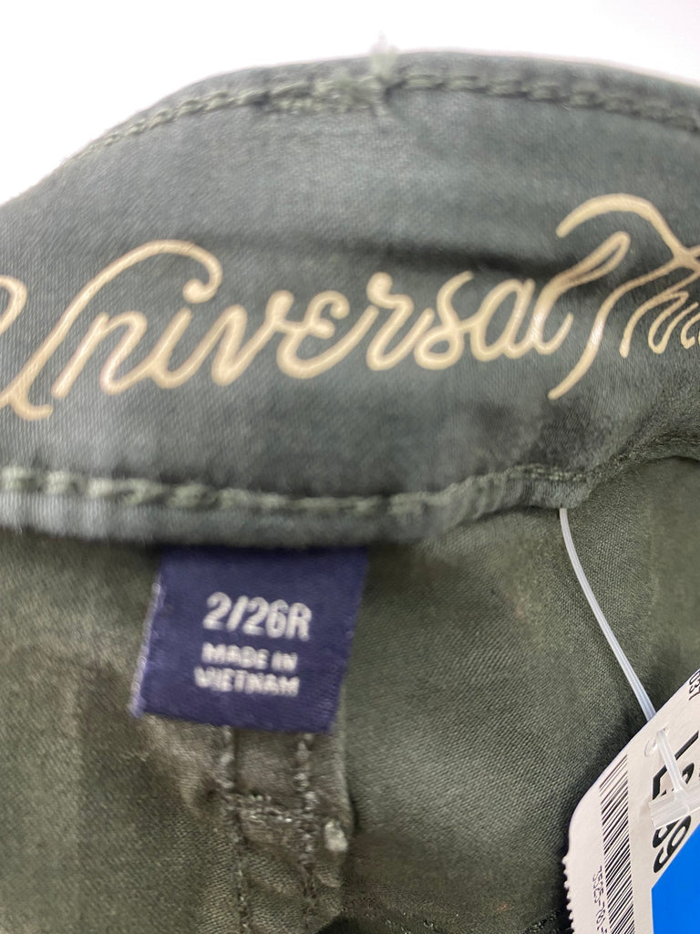Universal thread