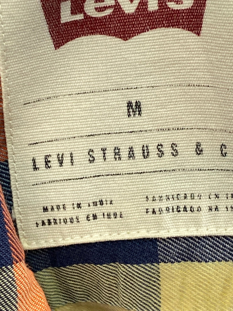 Levis